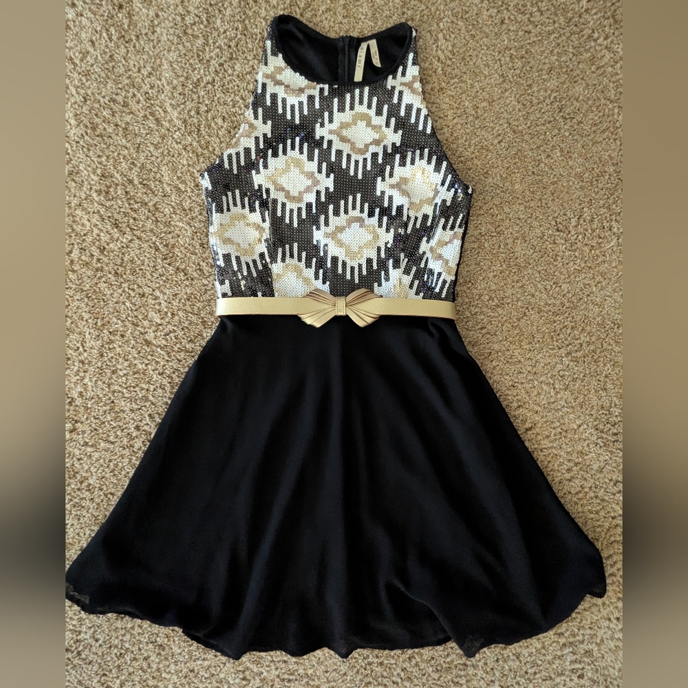 Mi Ami Black and Gold Patterned Mini Dress